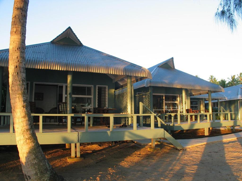 Sunhaven Beach Bungalows (Adults Only) ราโรทองกา ภายนอก รูปภาพ